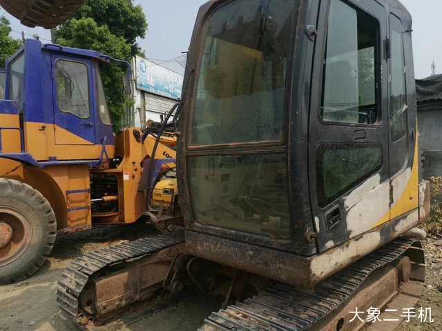现代R80-7挖掘机 现代R80-7挖掘机